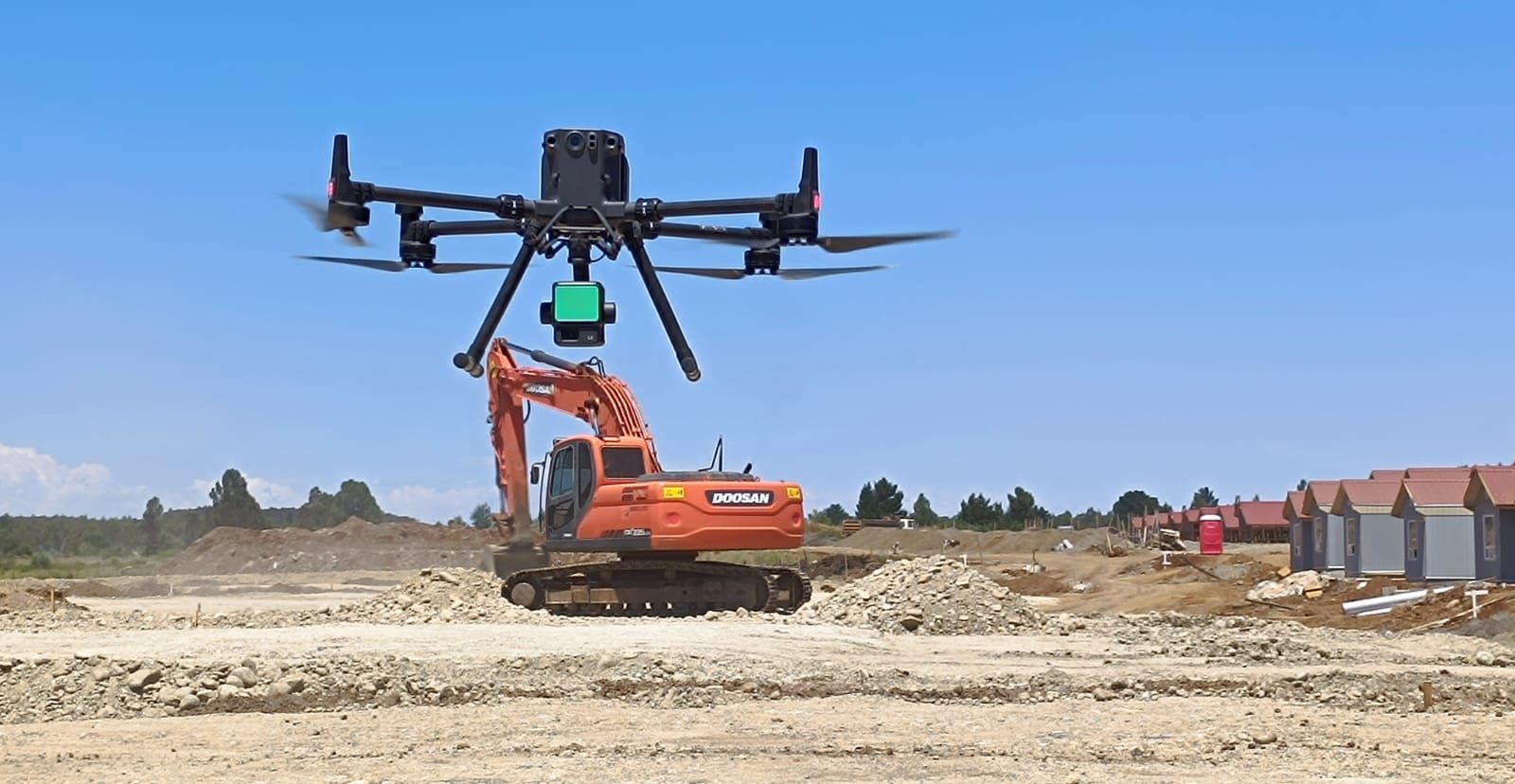 Vuelo fotogramétrico con dron sobre faena